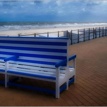 With Beautiful Sea-view Apartment Middelkerke
