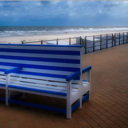 With Beautiful Sea-view Апартаменты Миделкерк